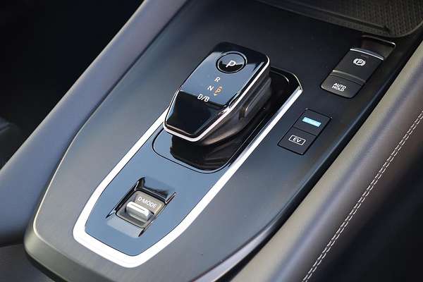 2024 Nissan QASHQAI TI e-POWER J12