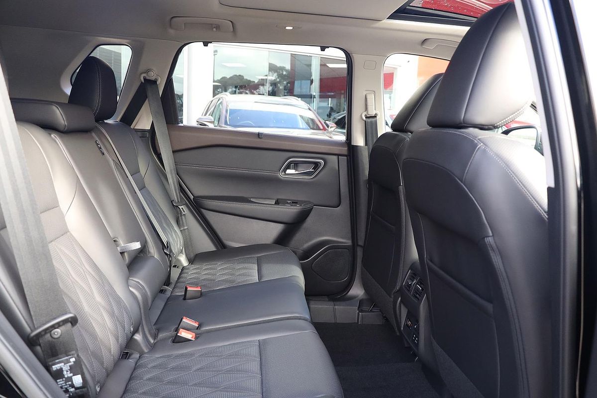 2025 Nissan X-TRAIL Ti-L T33