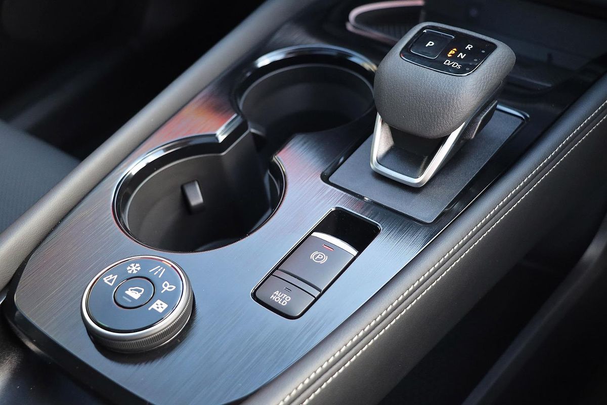 2025 Nissan X-TRAIL Ti-L T33