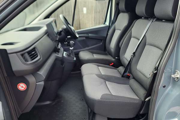 2023 Renault Trafic Pro X82 LWB