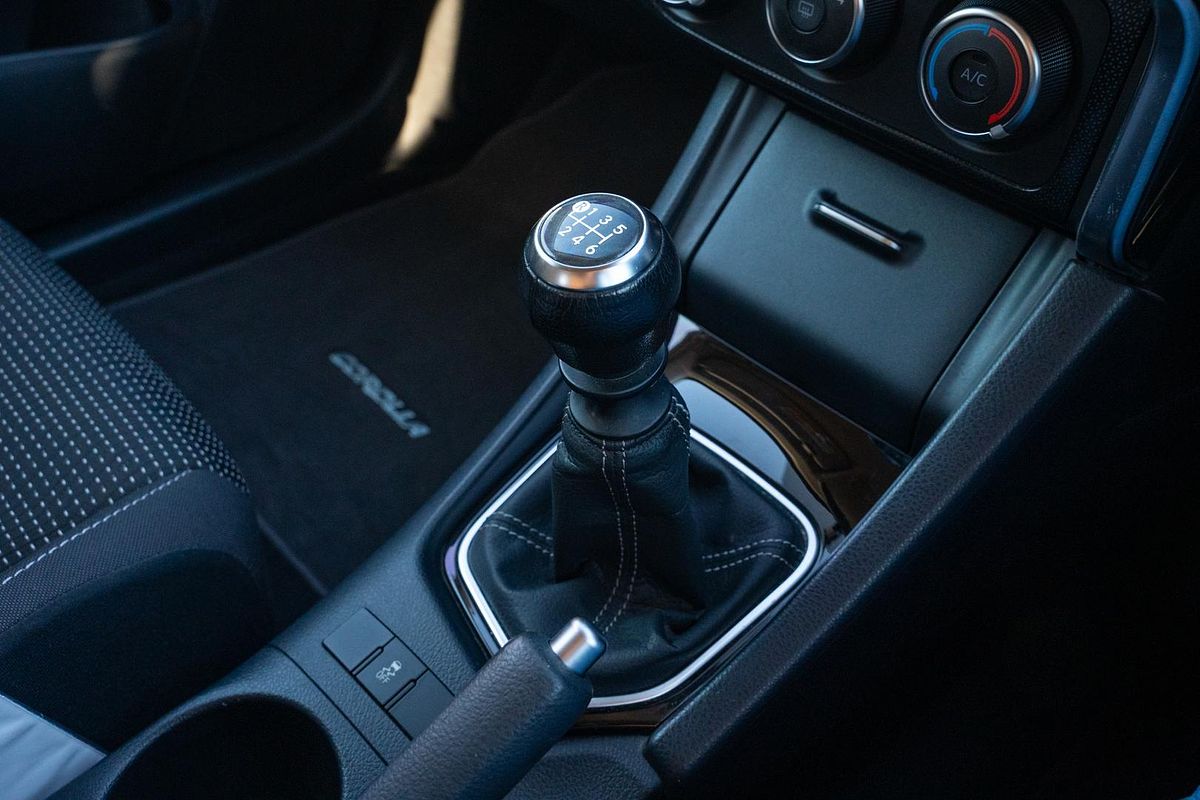 2016 Toyota Corolla Ascent Sport ZRE182R