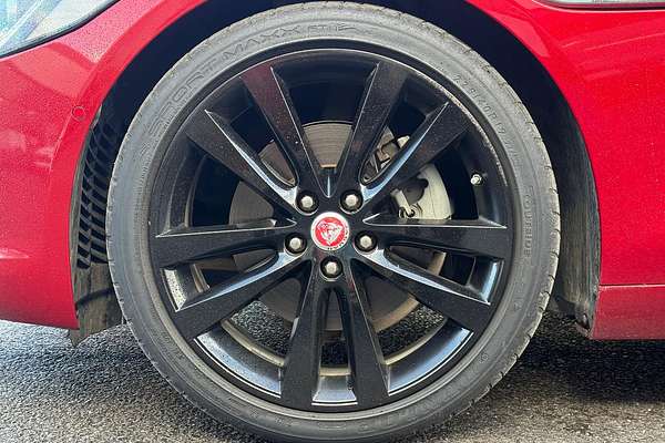 2016 Jaguar XE 20d R-Sport X760