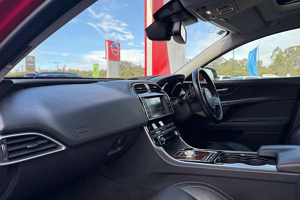 2016 Jaguar XE 20d R-Sport X760
