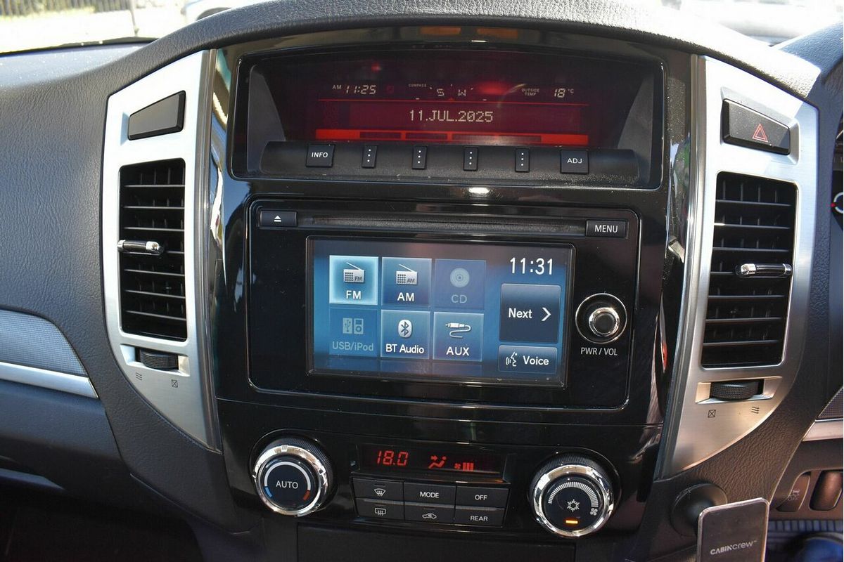 2015 Mitsubishi Pajero GLX NX