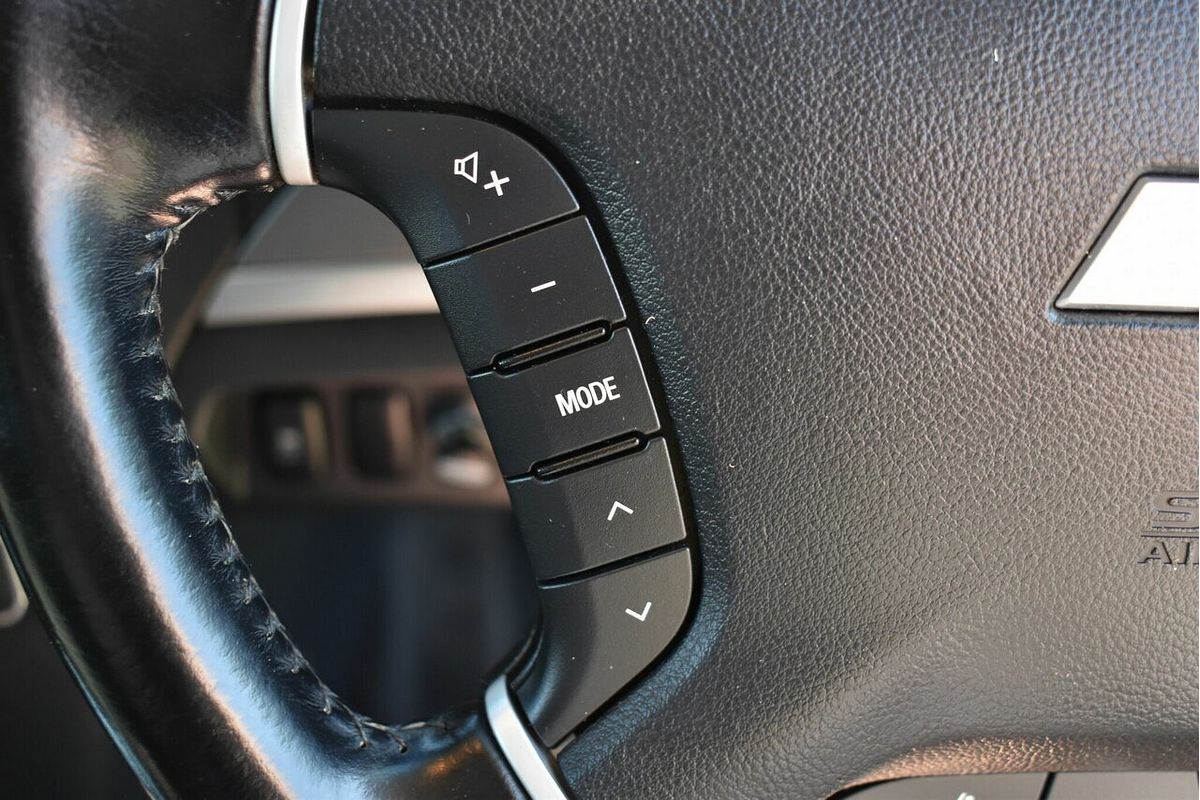 2015 Mitsubishi Pajero GLX NX