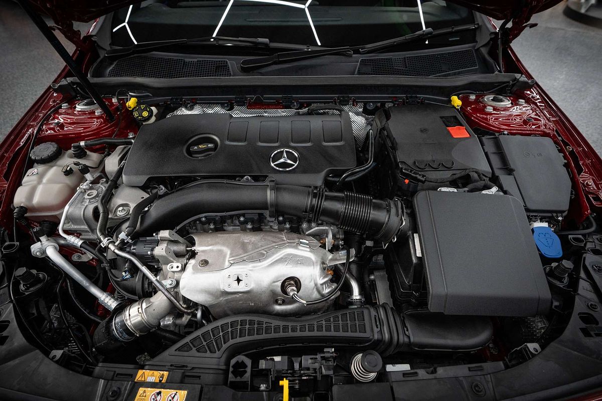2022 Mercedes-Benz A-Class A250 V177