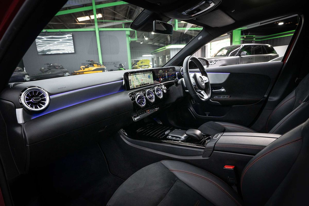 2022 Mercedes-Benz A-Class A250 V177