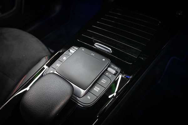 2022 Mercedes-Benz A-Class A250 V177