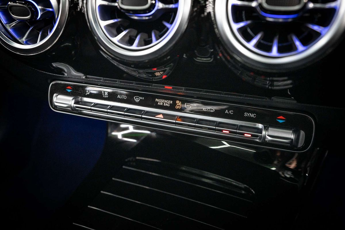 2022 Mercedes-Benz A-Class A250 V177