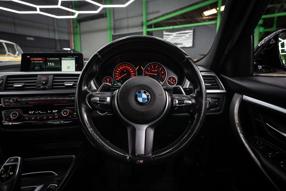 2017 BMW 3 Series 330i M Sport F30 LCI