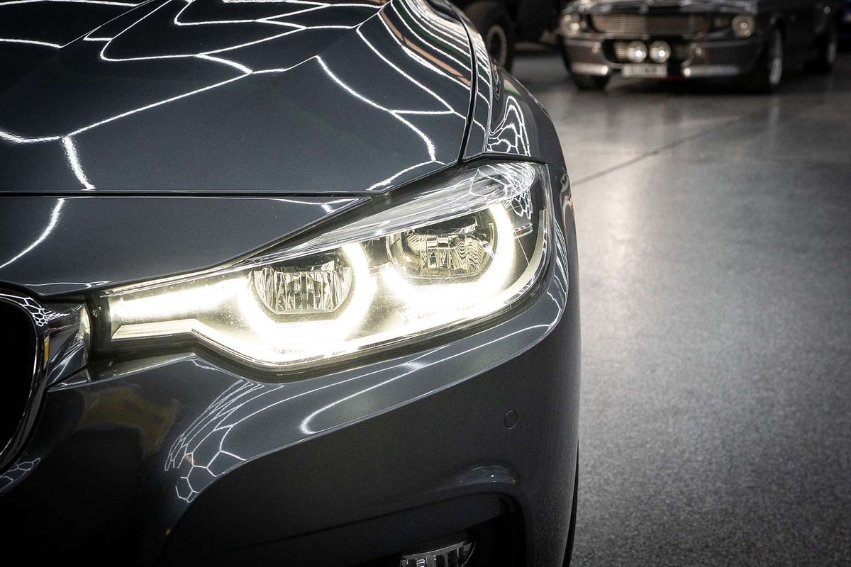 2017 BMW 3 Series 330i M Sport F30 LCI