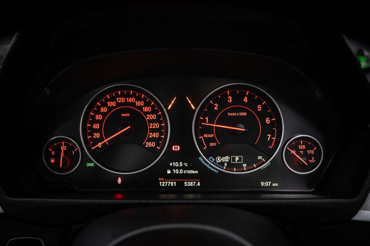 2017 BMW 3 Series 330i M Sport F30 LCI