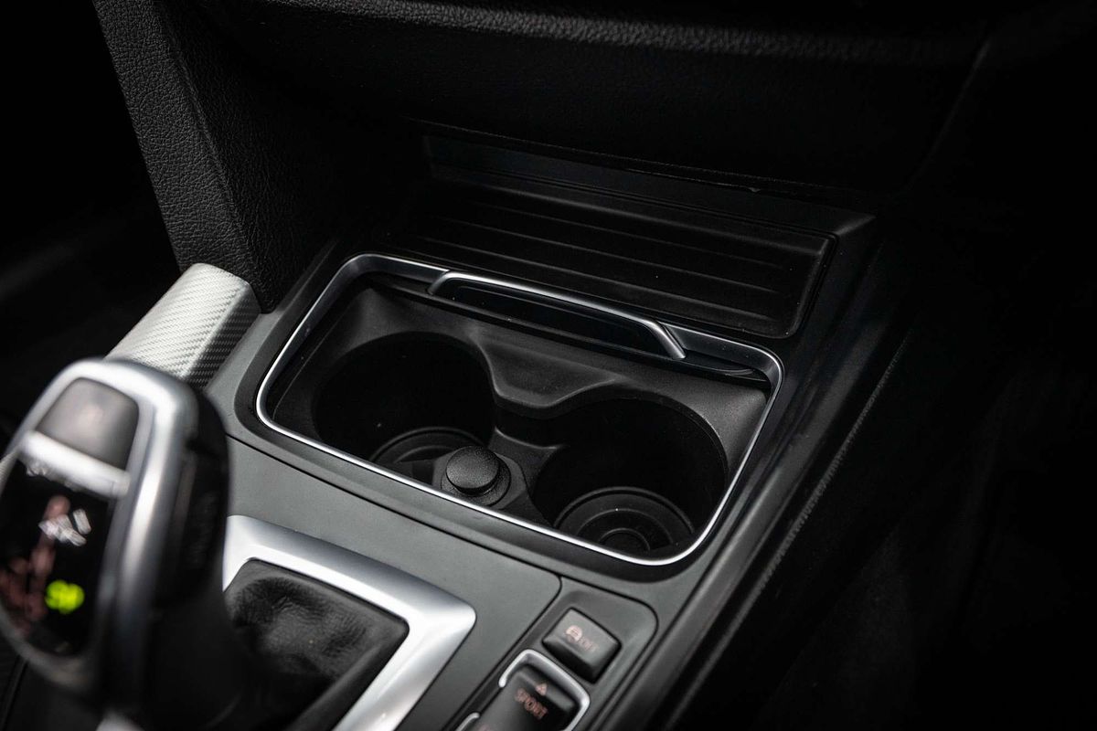 2017 BMW 3 Series 330i M Sport F30 LCI