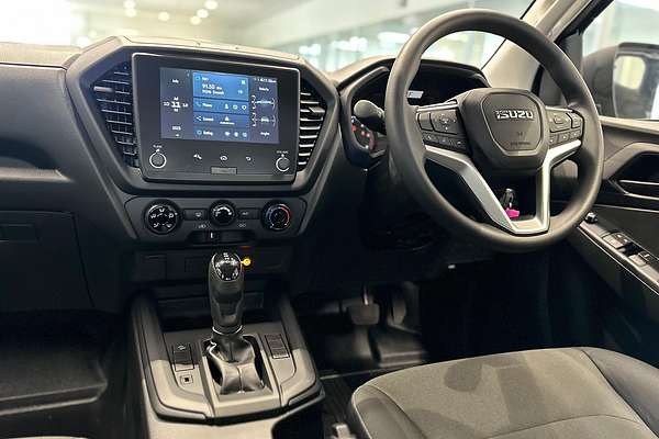 2024 Isuzu D-MAX SX High Ride Rear Wheel Drive