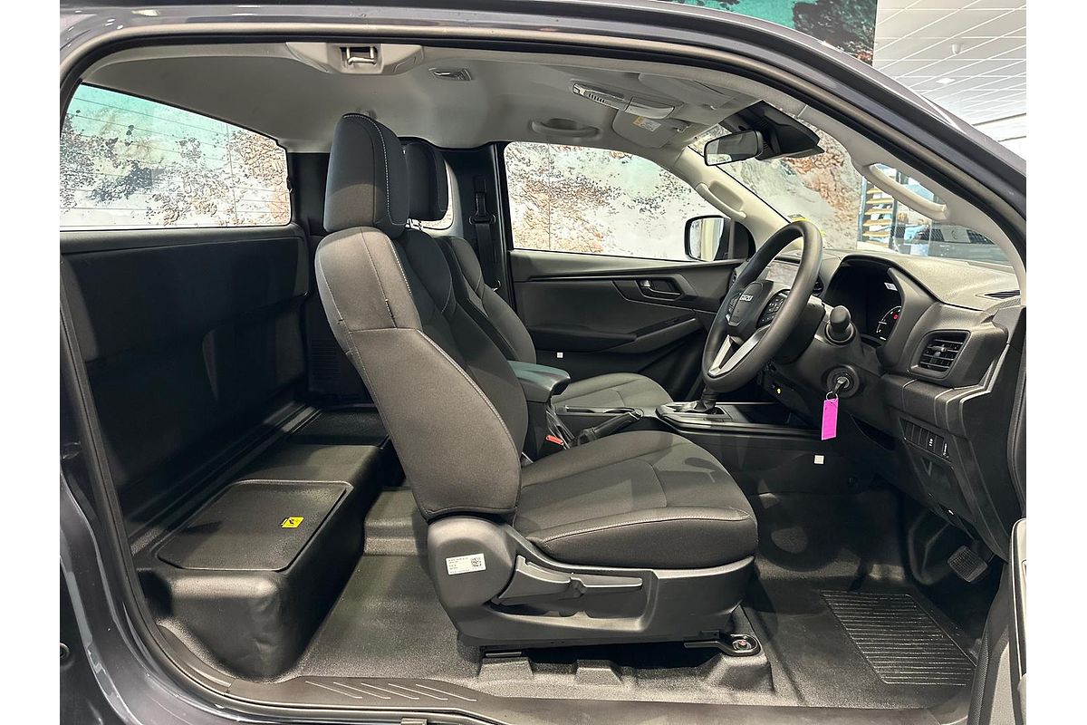 2024 Isuzu D-MAX SX High Ride Rear Wheel Drive