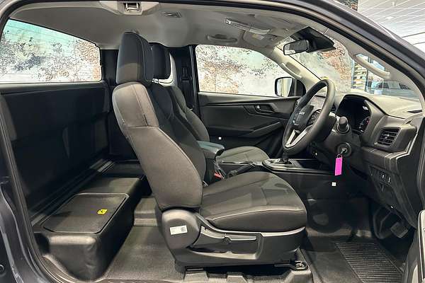 2024 Isuzu D-MAX SX High Ride Rear Wheel Drive