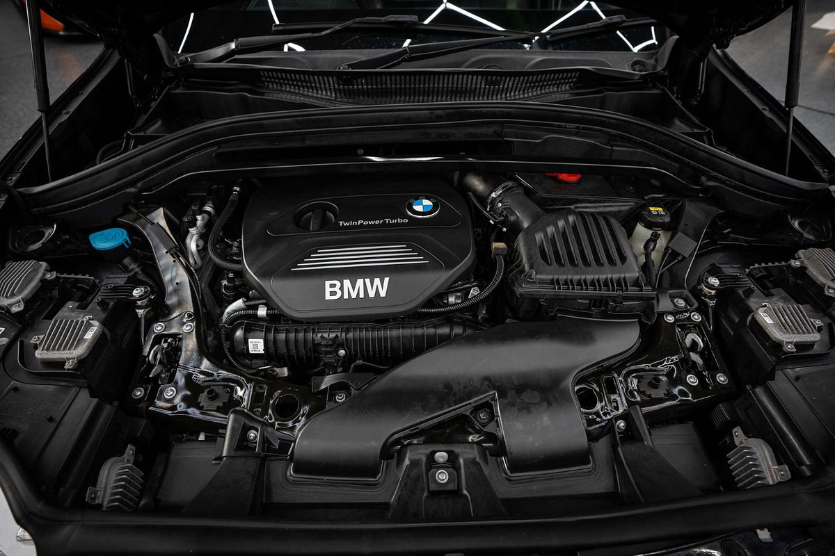 2017 BMW X1 xDrive25i F48