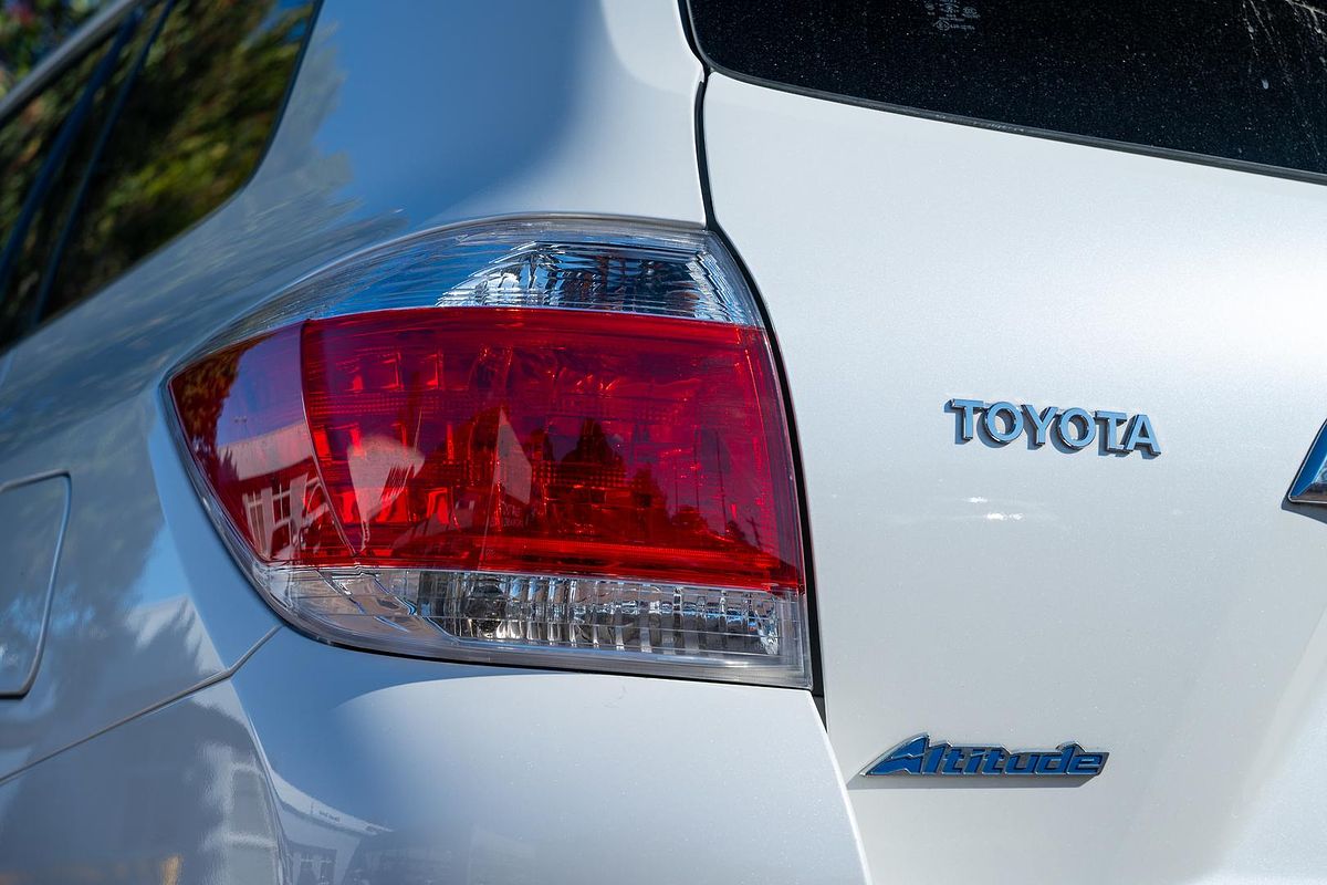 2013 Toyota Kluger Altitude GSU45R