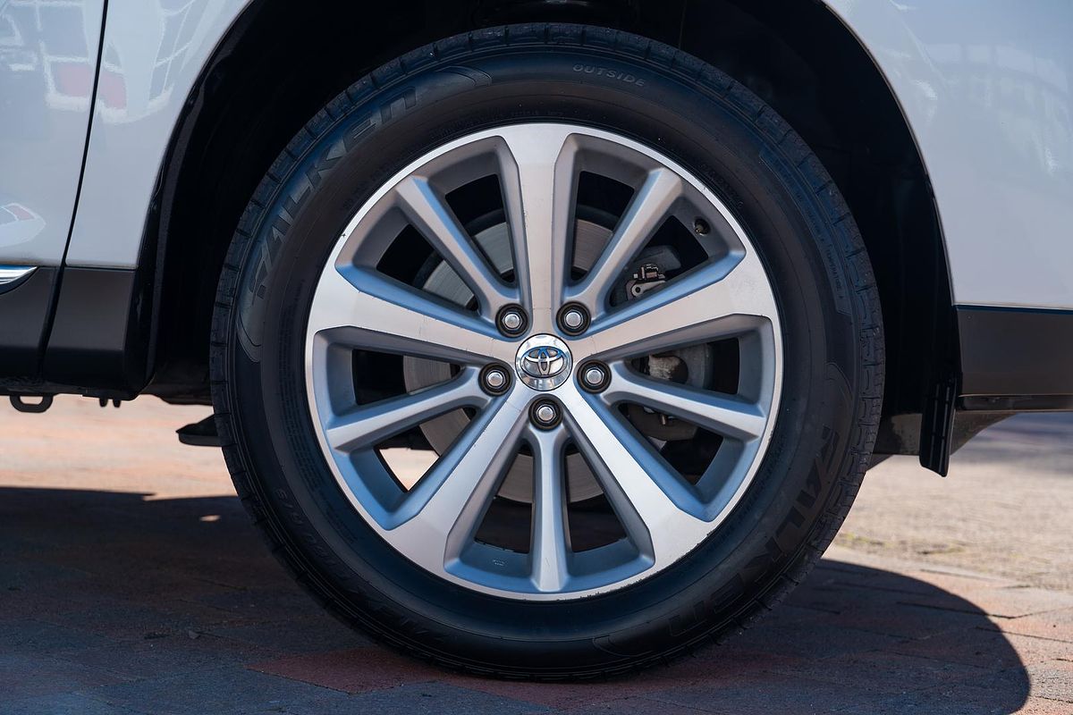2013 Toyota Kluger Altitude GSU45R