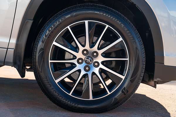 2017 Toyota Kluger Grande GSU55R