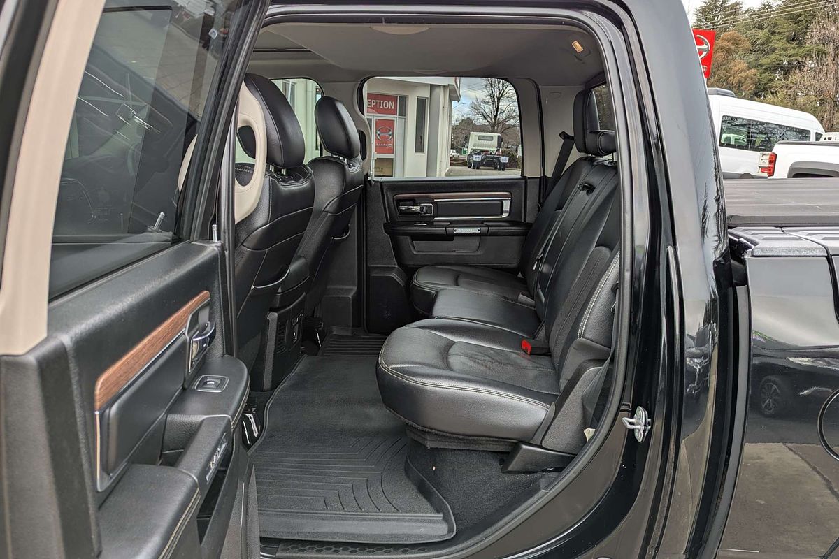 2019 RAM 1500 Laramie DS 4X4 SWB