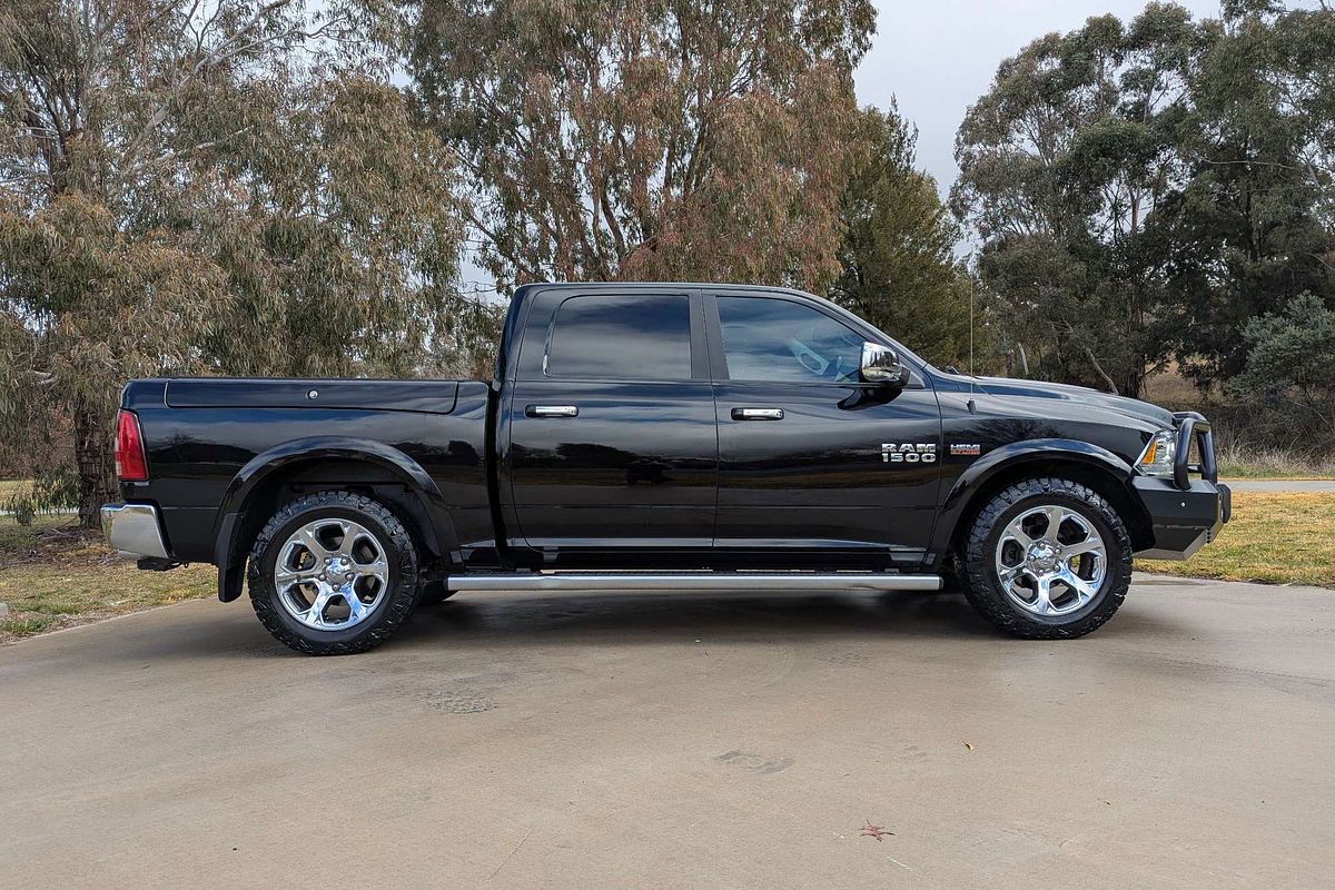 2019 RAM 1500 Laramie DS 4X4 SWB
