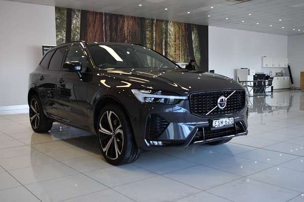 2021 Volvo XC60 B6 R-Design