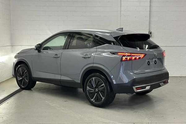 2025 Nissan QASHQAI Ti J12