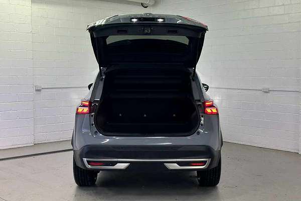 2025 Nissan QASHQAI Ti J12