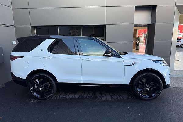 2024 Land Rover Discovery P360 Dynamic SE Series 5