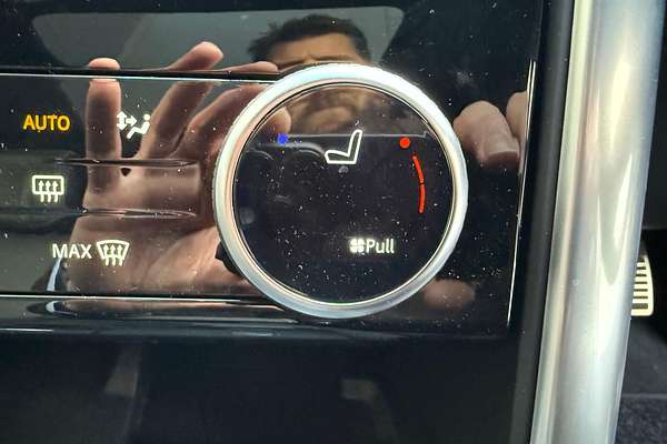 2024 Land Rover Discovery P360 Dynamic SE Series 5