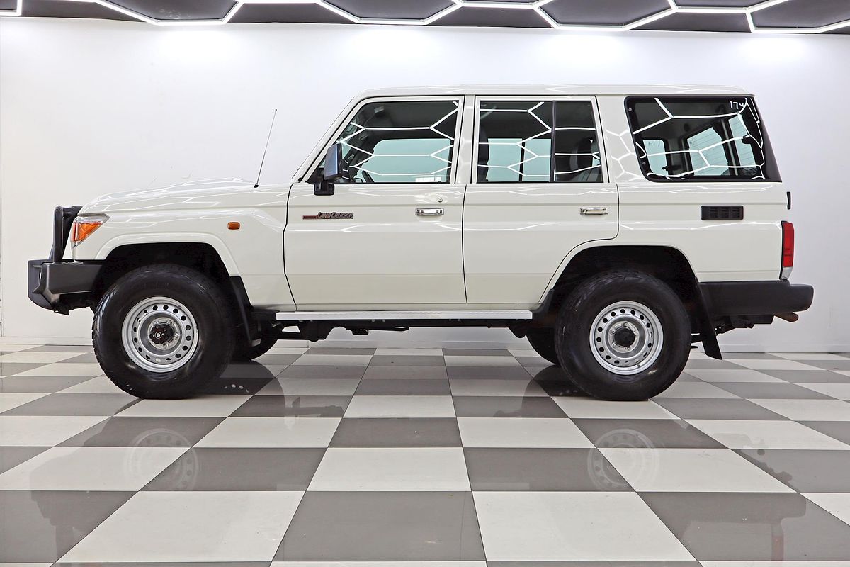 2017 Toyota Landcruiser Workmate VDJ76R