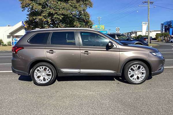 2019 Mitsubishi Outlander ES ZL