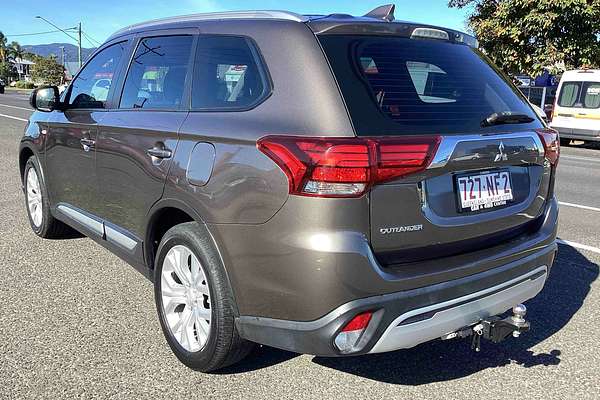 2019 Mitsubishi Outlander ES ZL
