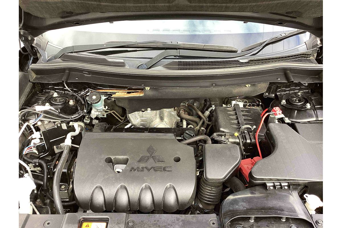 2019 Mitsubishi Outlander ES ZL