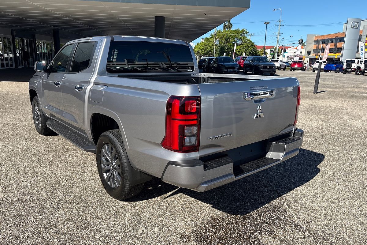 2025 Mitsubishi Triton GLS MV 4X4