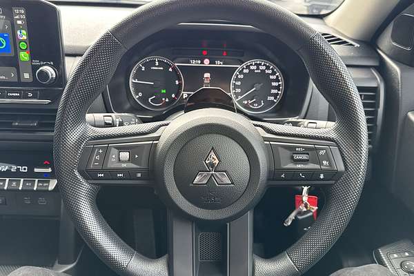 2024 Mitsubishi Triton GLX+ MV 4X4