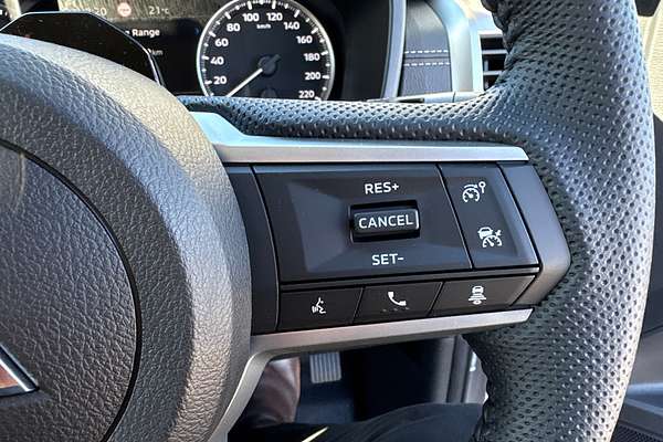 2025 Mitsubishi Triton GLS MV 4X4