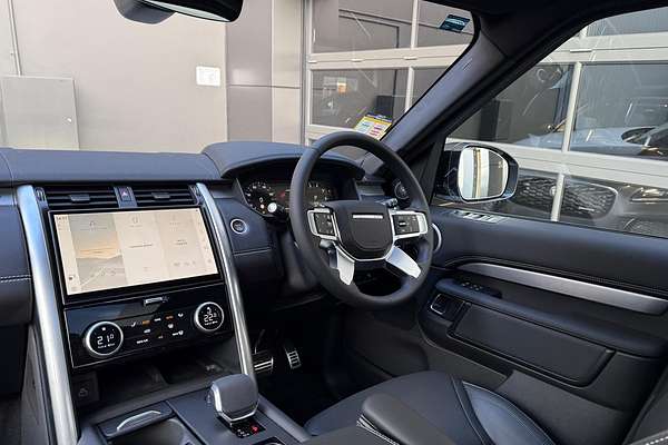 2024 Land Rover Discovery P360 Dynamic SE Series 5