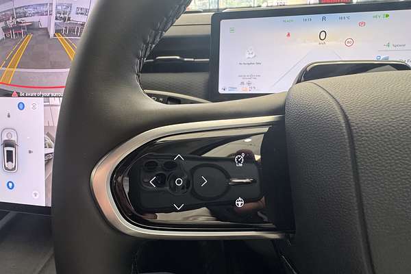 2025 Jaecoo J7 SHS Summit