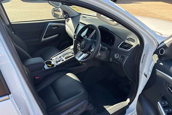 2025 Mitsubishi Pajero Sport Exceed QG