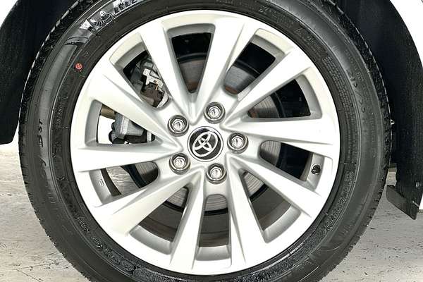 2024 Toyota Camry Ascent AXVH70R