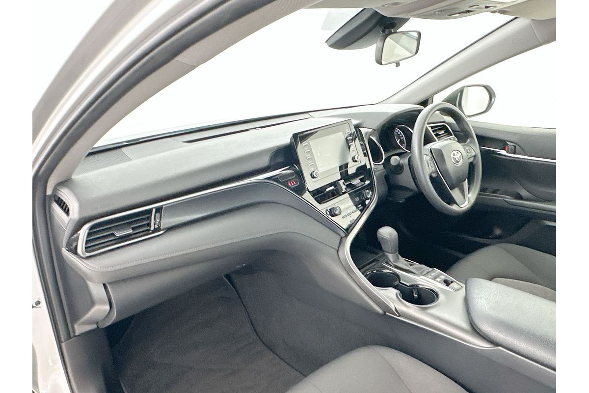 2024 Toyota Camry Ascent AXVH70R