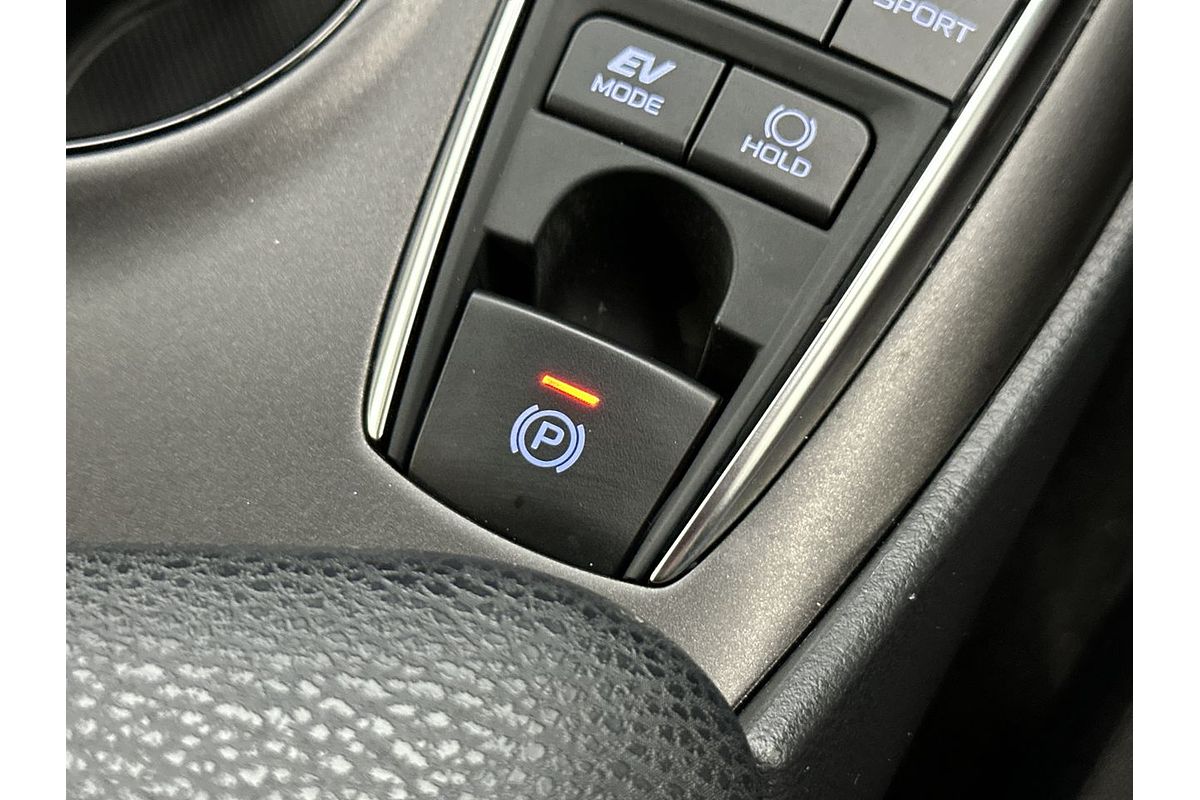 2024 Toyota Camry Ascent AXVH70R