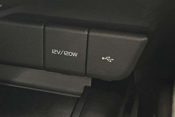 2024 Toyota Camry Ascent AXVH70R