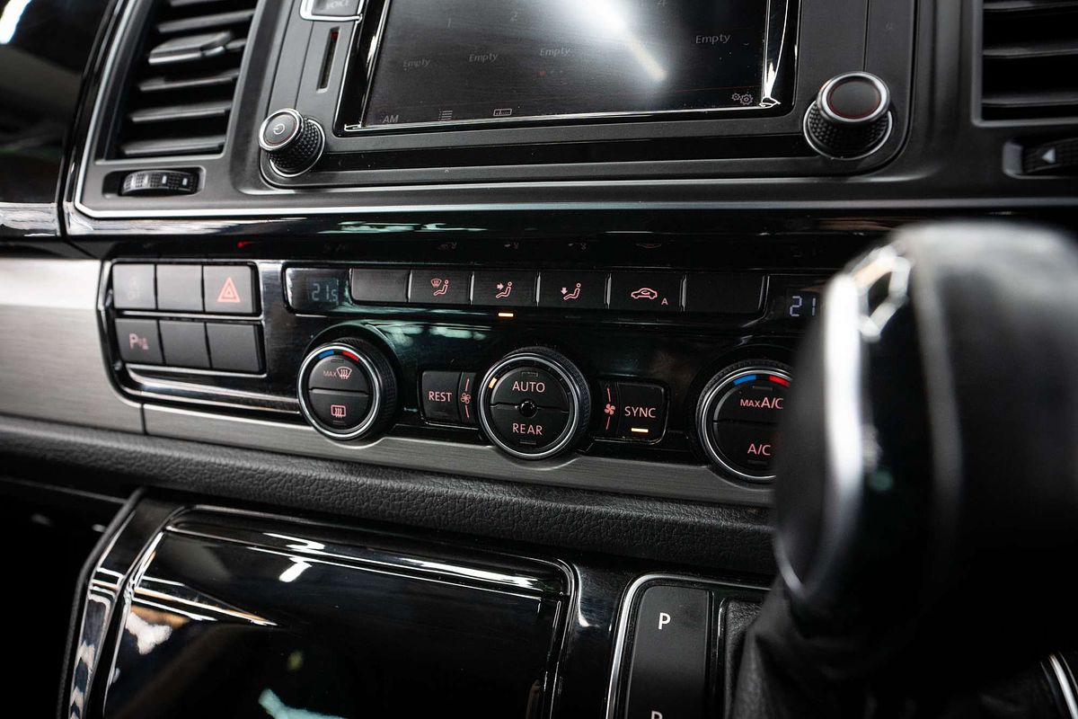 2019 Volkswagen Multivan TDI340 Black Edition T6 SWB