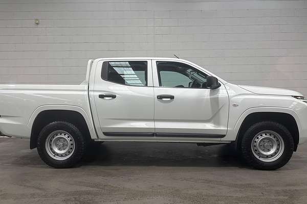 2024 Mitsubishi Triton GLX MV 4X4