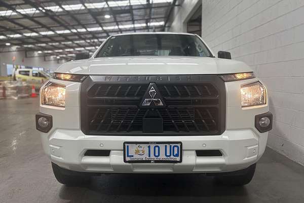 2024 Mitsubishi Triton GLX MV 4X4