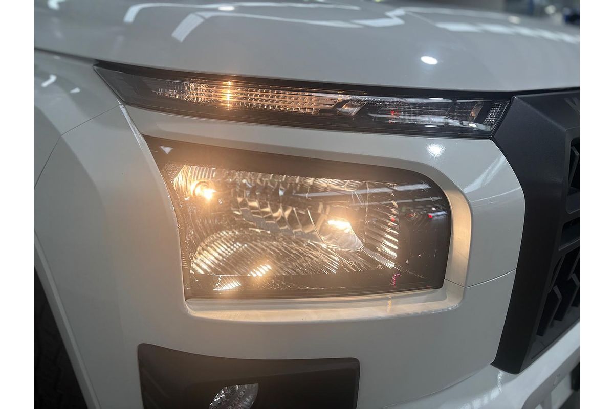 2024 Mitsubishi Triton GLX MV 4X4