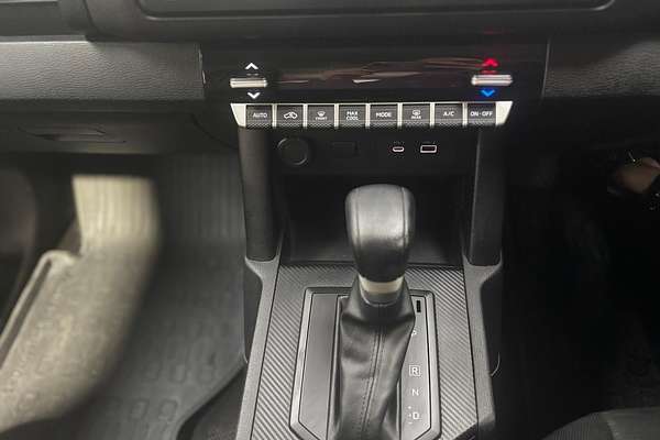 2024 Mitsubishi Triton GLX MV 4X4